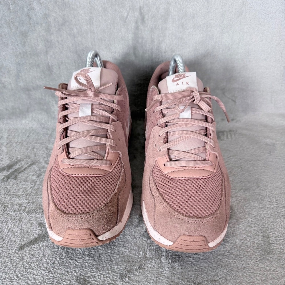 Nike Air Max Excee Women Size 9 Pink Oxford Rose Whisper Suede Sneaker Shoe - Picture 2 of 9